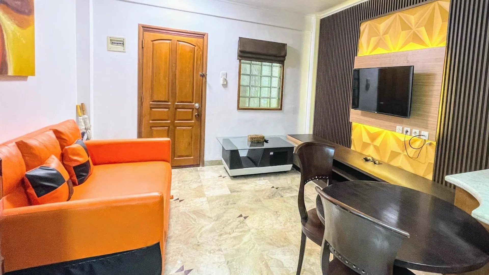 Suite Hotel Apartment Legian By Rcp Seminyak Aparthotel
